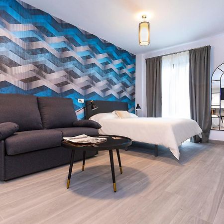 Malaga Rivas 34 Suites Homes Dış mekan fotoğraf