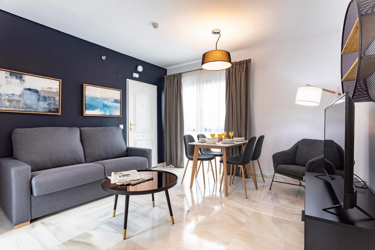 Malaga Rivas 34 Suites Homes Dış mekan fotoğraf