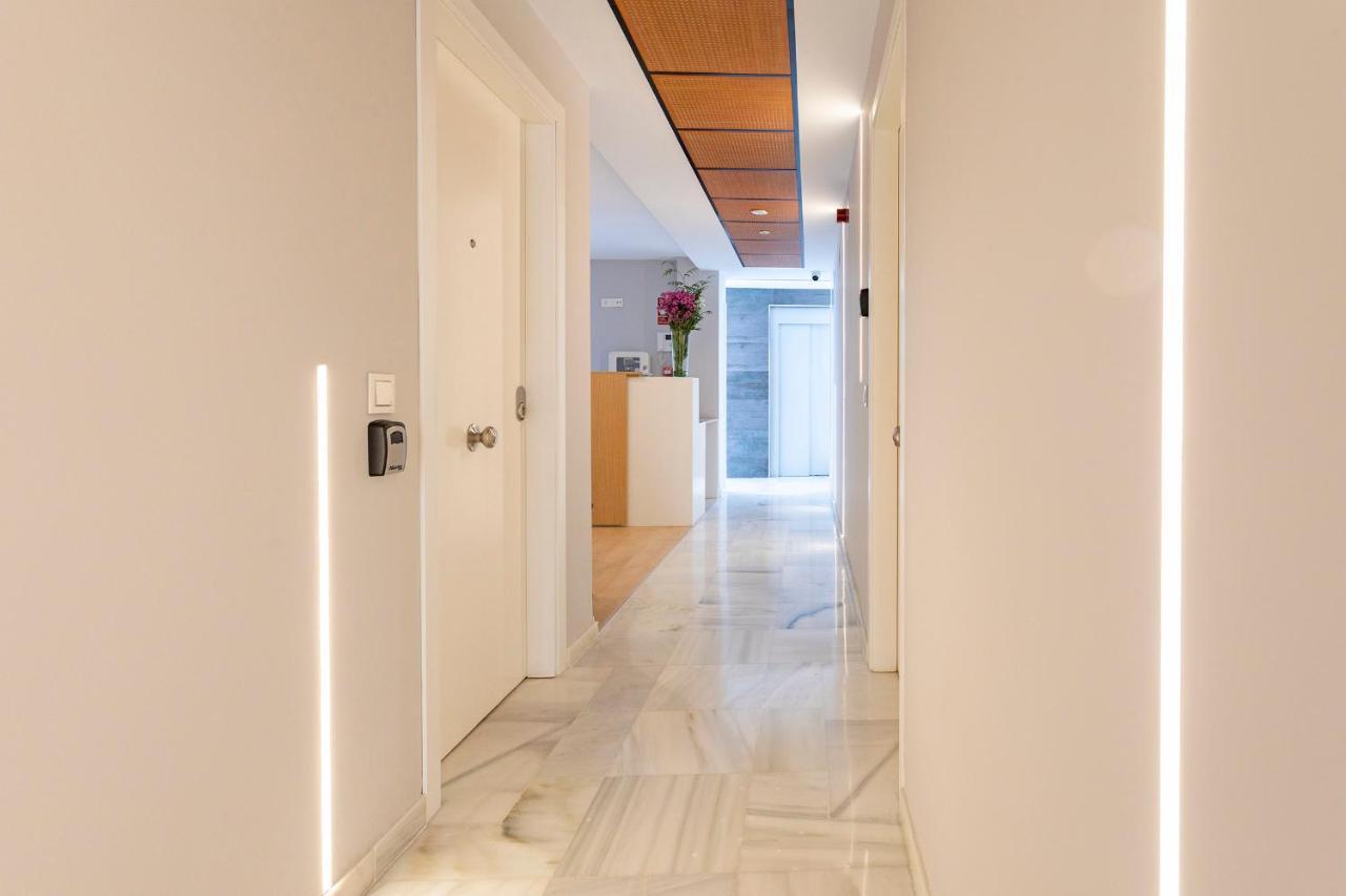 Malaga Rivas 34 Suites Homes Dış mekan fotoğraf