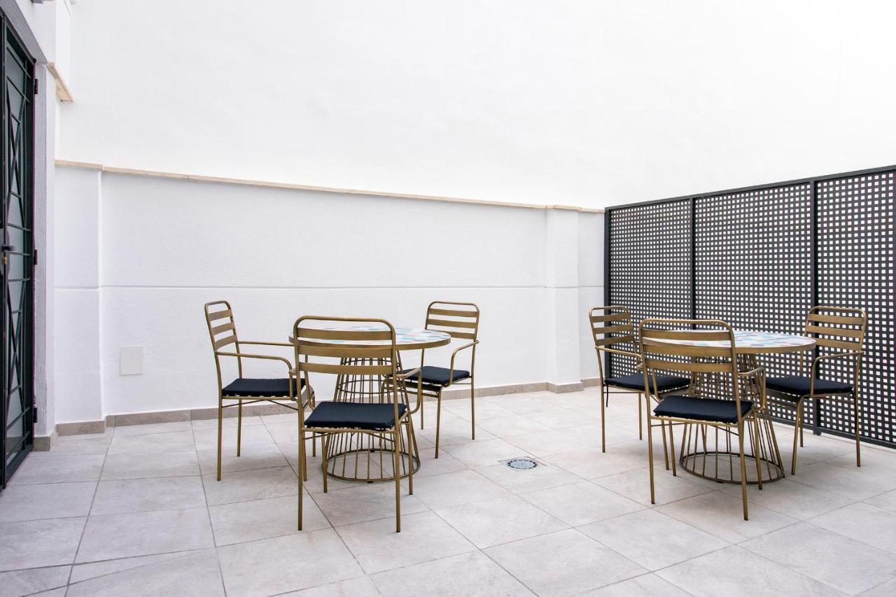 Malaga Rivas 34 Suites Homes Dış mekan fotoğraf