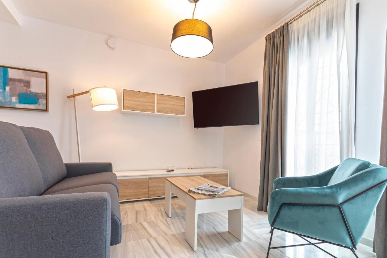Malaga Rivas 34 Suites Homes Dış mekan fotoğraf