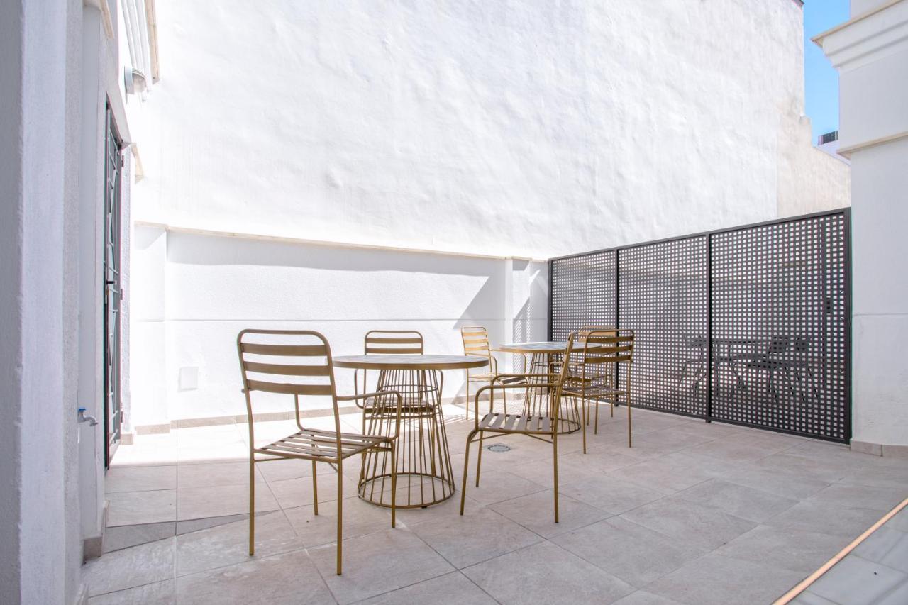 Malaga Rivas 34 Suites Homes Dış mekan fotoğraf