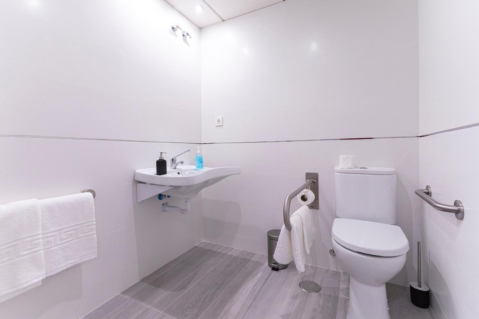 Malaga Rivas 34 Suites Homes Dış mekan fotoğraf